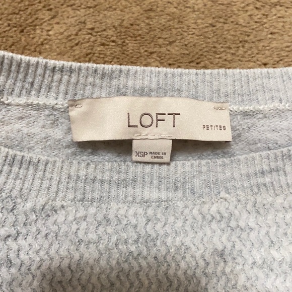 Loft Grey Sweater - Picture 4 of 6
